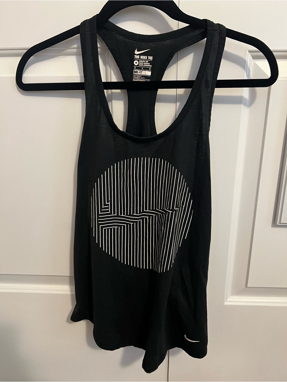 Women’s Nike Dri-Fit Black and White Athletic Tank Top Size Medium Racerback